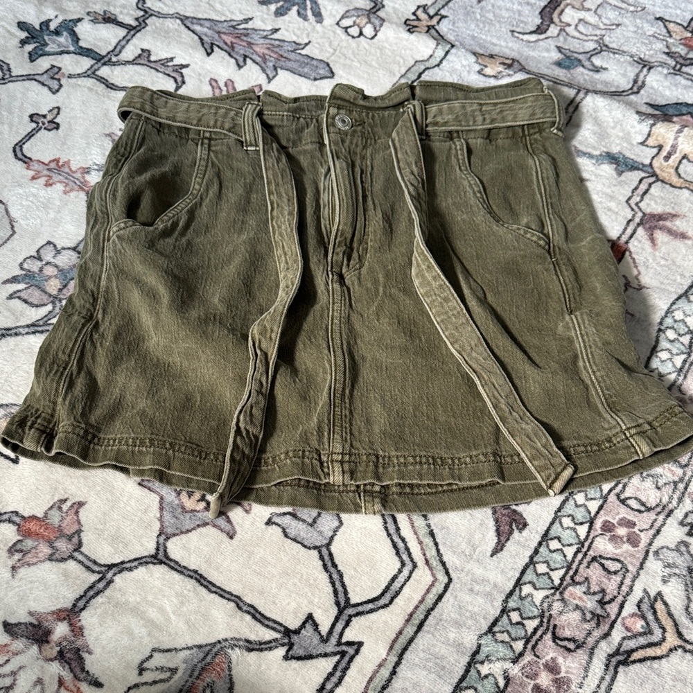 American Eagle Outfitters Olive Green Skirt